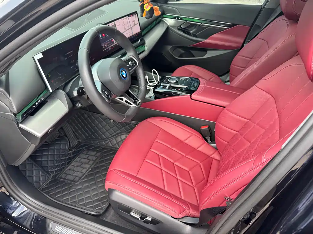 BMW i5 — миниатюра 6