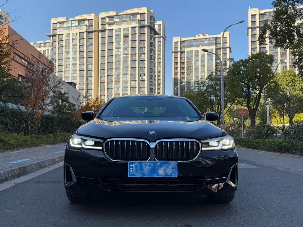 BMW 5 SERIES