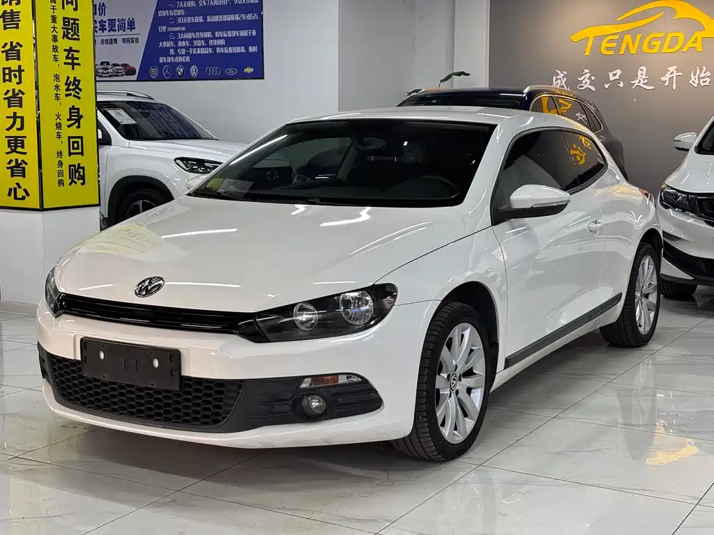 Купить Volkswagen Scirocco