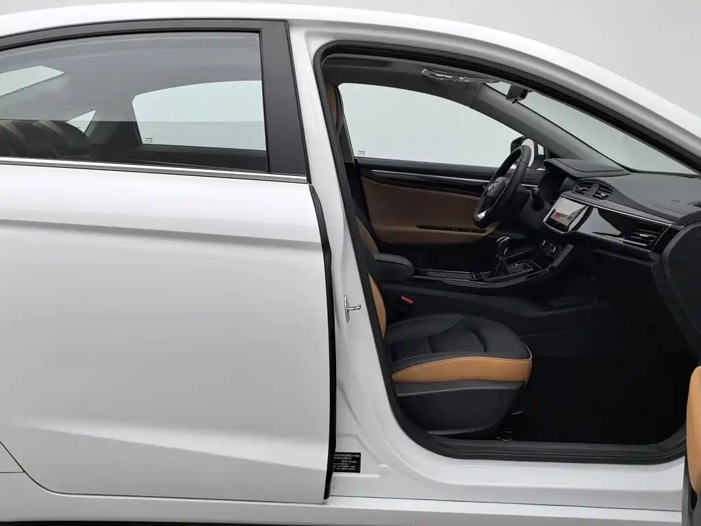 Geely Emgrand GL — миниатюра 23