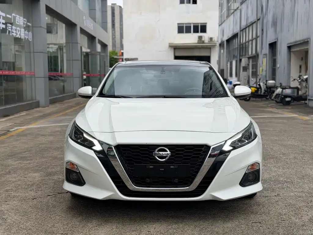 Nissan Teana — миниатюра 2