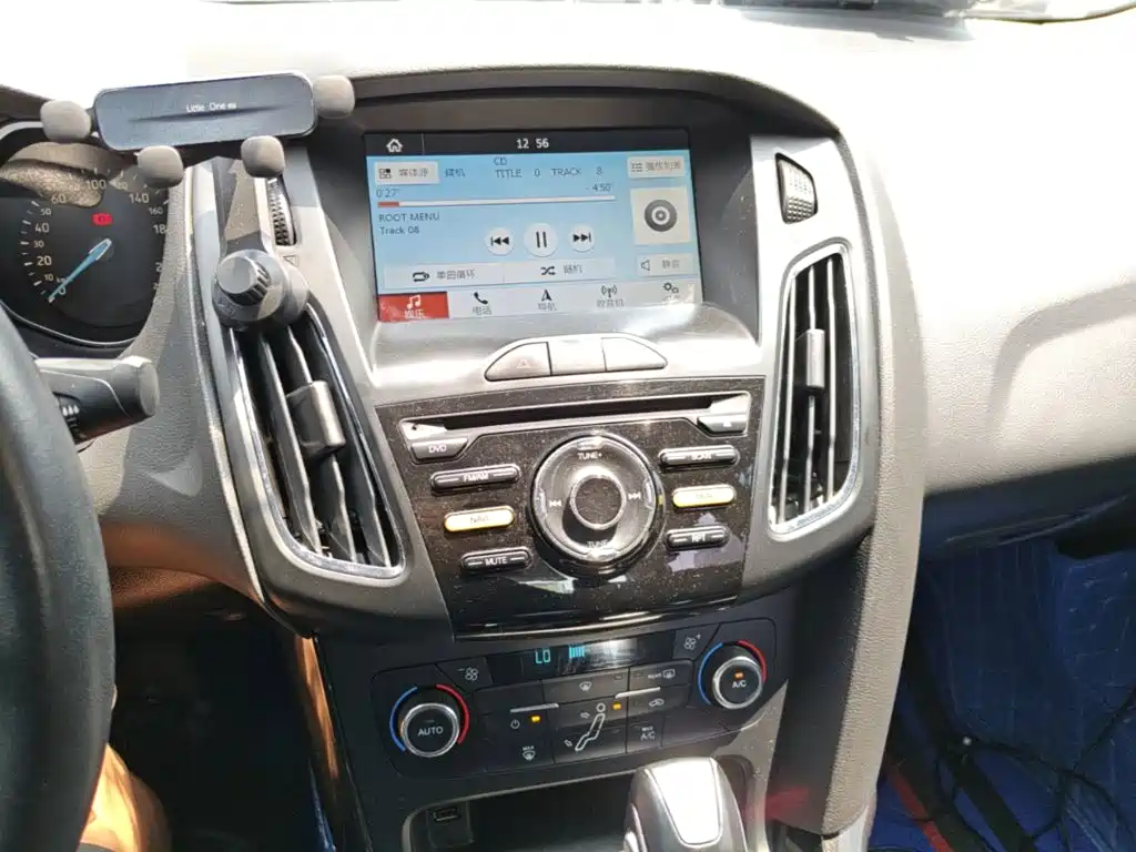 Ford Focus — миниатюра 18