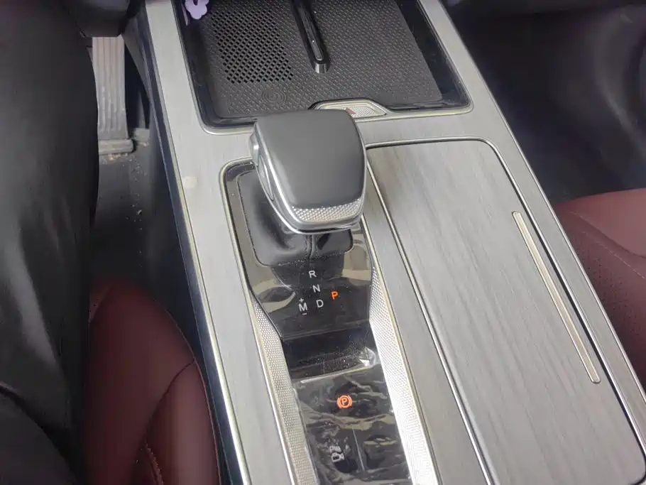 Hongqi Hongqi HS5 — миниатюра 16