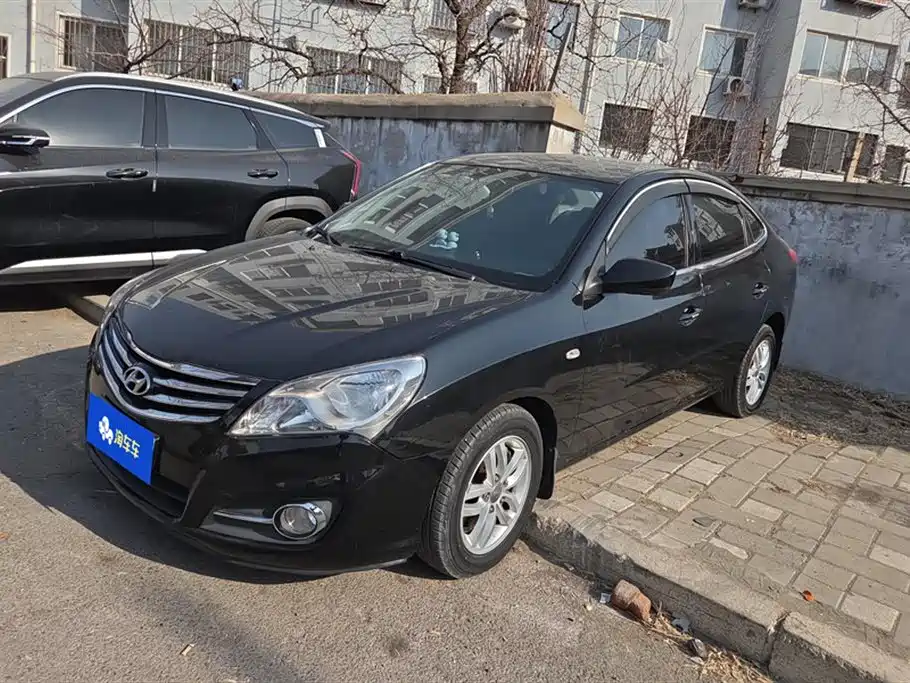 Hyundai Elantra 2014