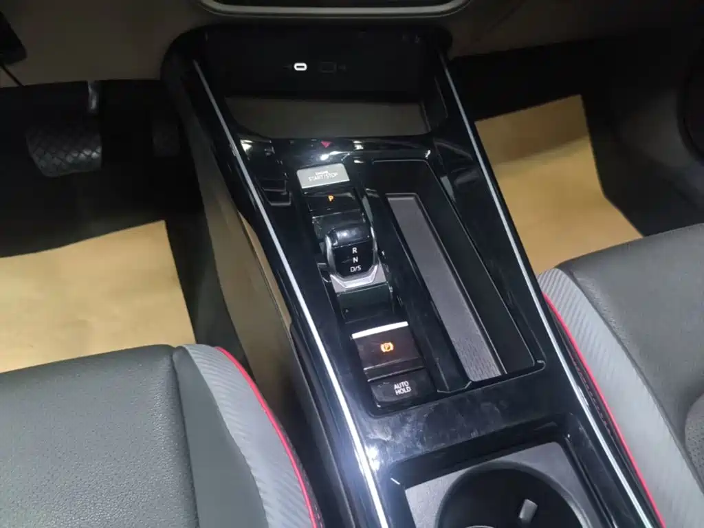Volkswagen Lamando — миниатюра 14