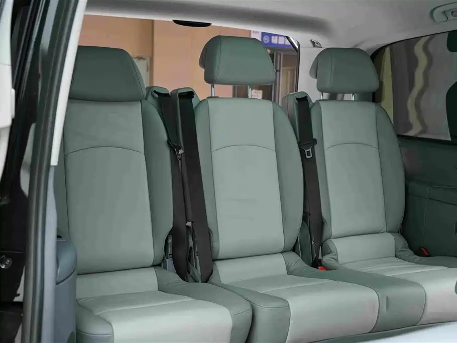 Mercedes-Benz Viano — миниатюра 22