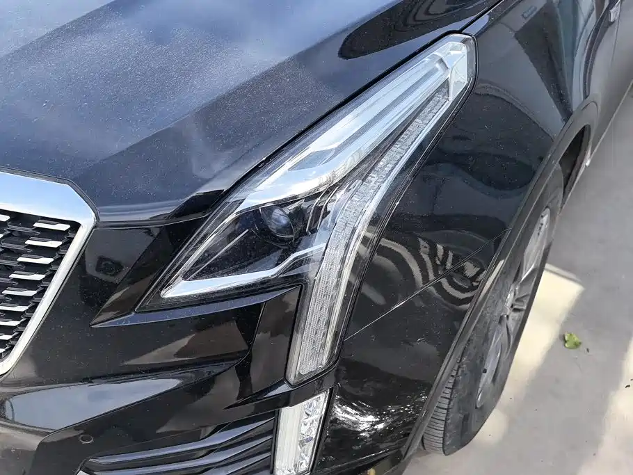 Cadillac XT5 — миниатюра 5