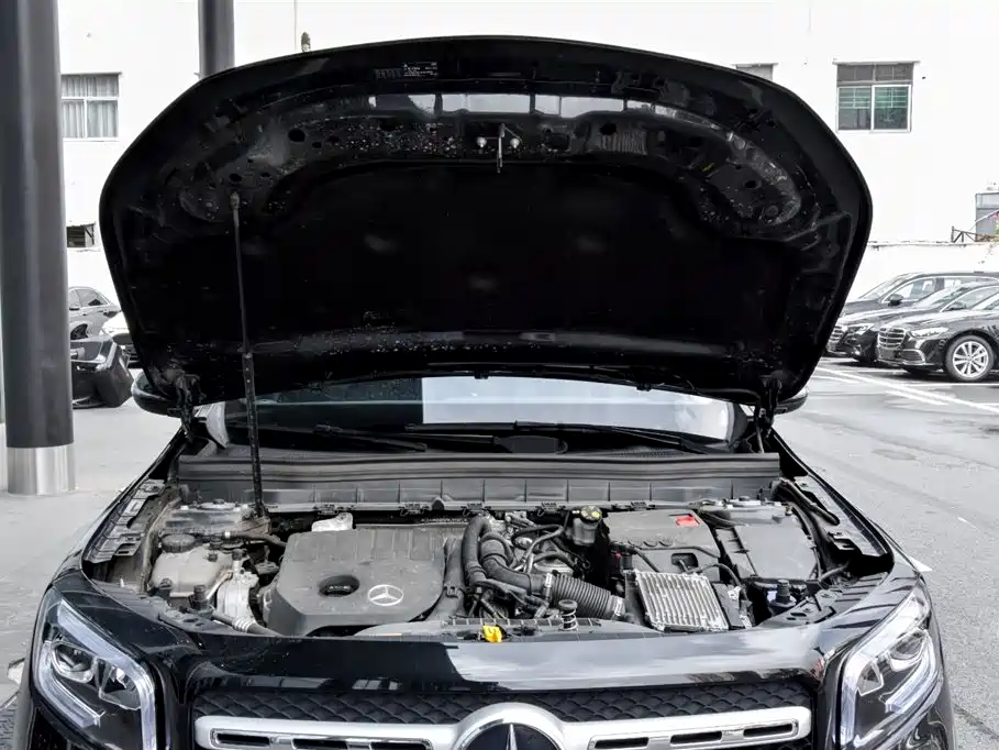 Mercedes-Benz GLB — миниатюра 7