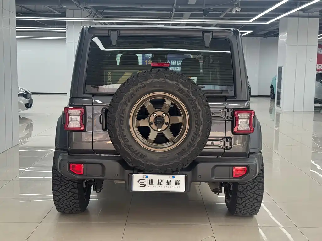 Jeep Wrangler — миниатюра 6