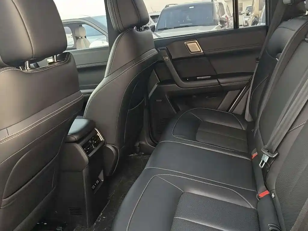 iCAR iCAR 03T — миниатюра 10