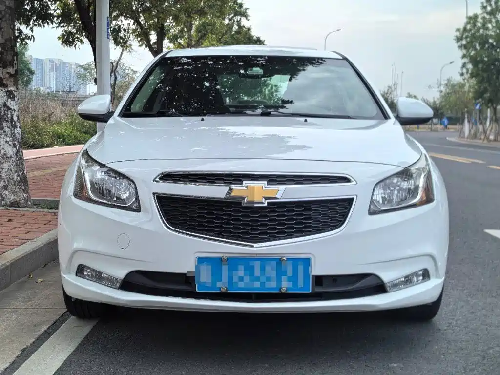 Chevrolet Cruze — миниатюра 2