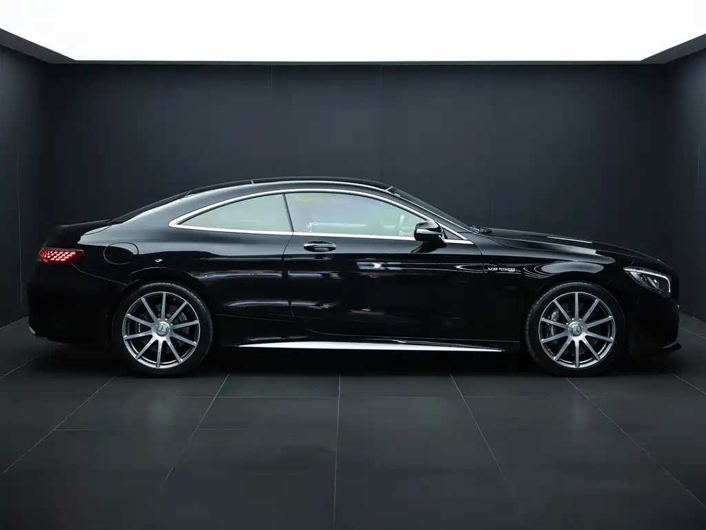 MERCEDES-BENZ S CLASS AMG