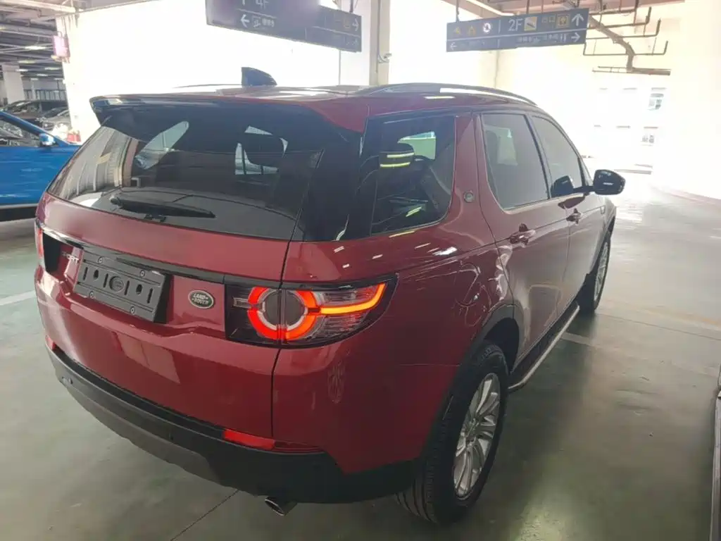 Land Rover Discovery Sport — миниатюра 7