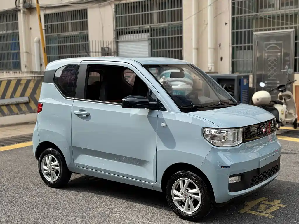 Wuling MINIEV — миниатюра 4