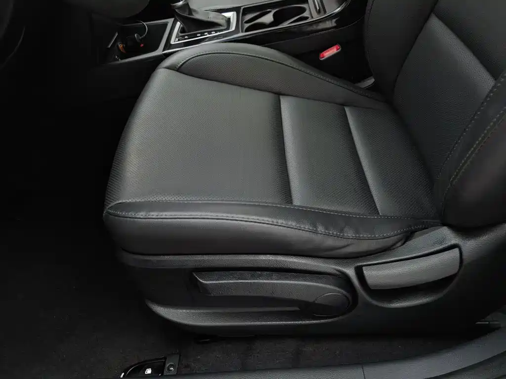 Hyundai Mistra — миниатюра 20