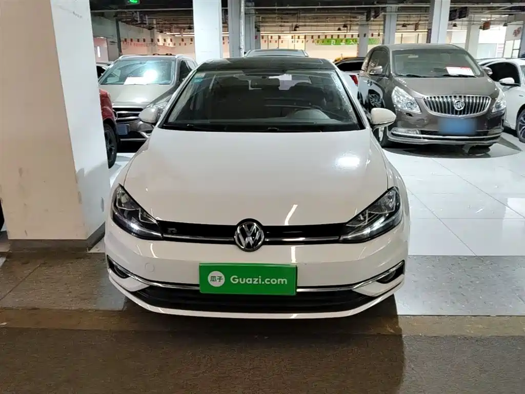 Volkswagen Golf 2018 230TSI AT Comfort