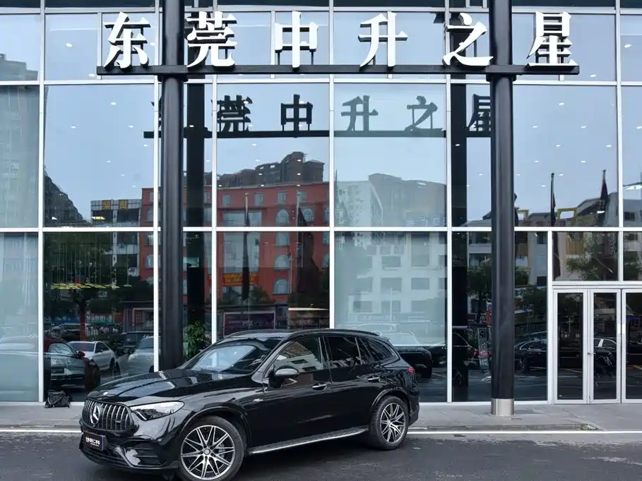 Mercedes-Benz GLC AMG