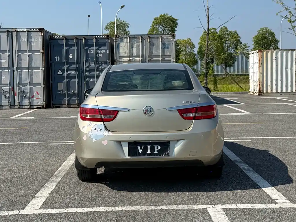 Buick Excelle — миниатюра 5