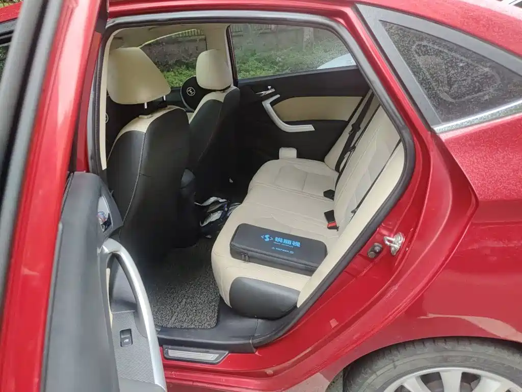 Changan V7 — миниатюра 15