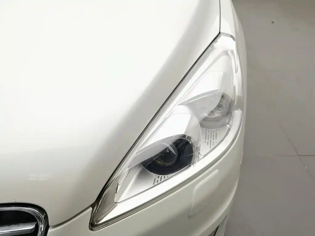 Peugeot 508 — миниатюра 7