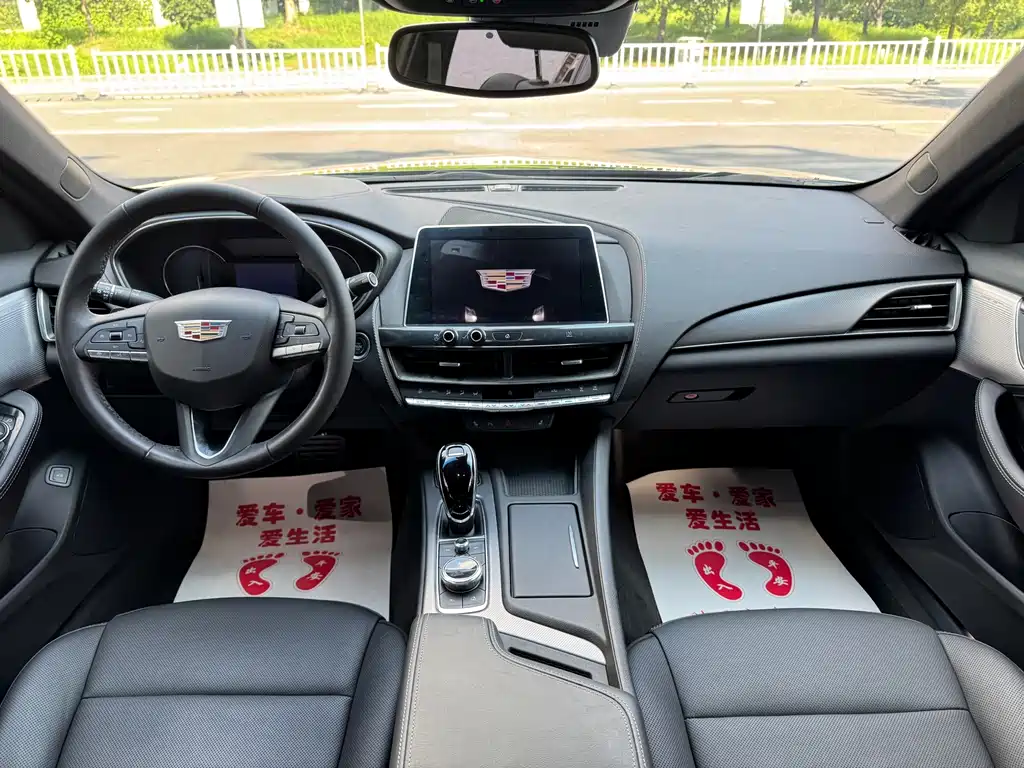 Cadillac CT5 — миниатюра 10