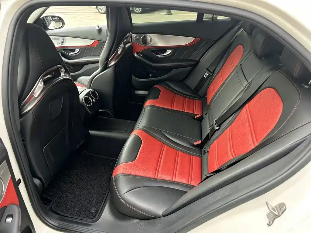Mercedes-Benz C-Class AMG — миниатюра 3