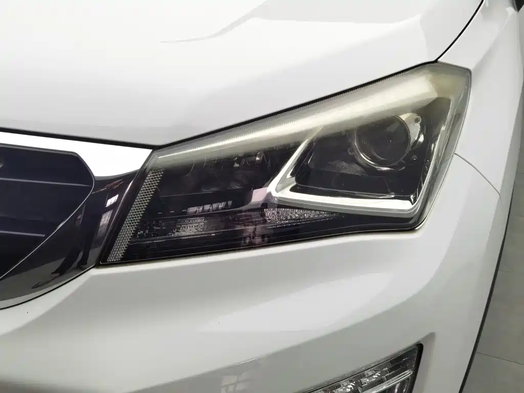 Changan CS15 — миниатюра 7