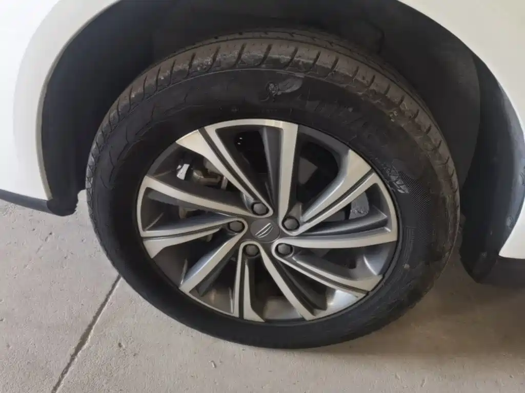 Geely Vision X6 — миниатюра 23