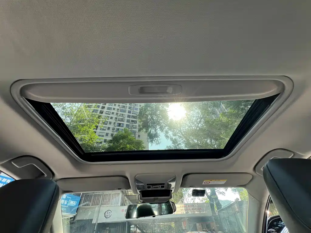 Toyota Wildlander — миниатюра 16