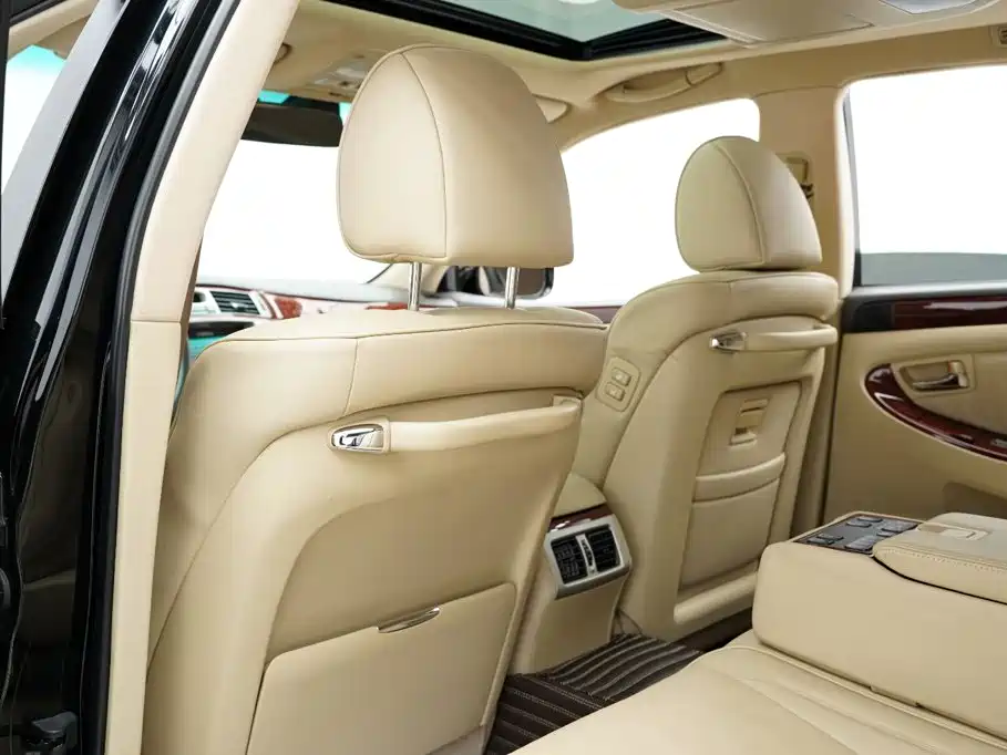 Hongqi Hongqi Shengshi — миниатюра 10