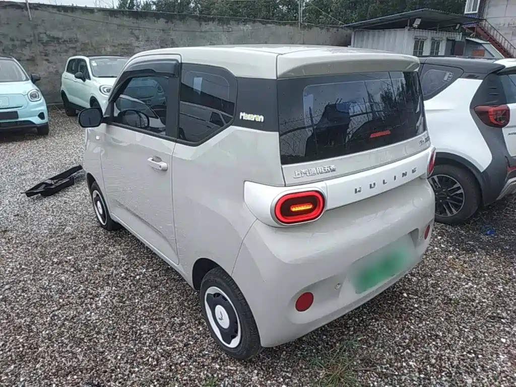 Wuling MINIEV — миниатюра 5