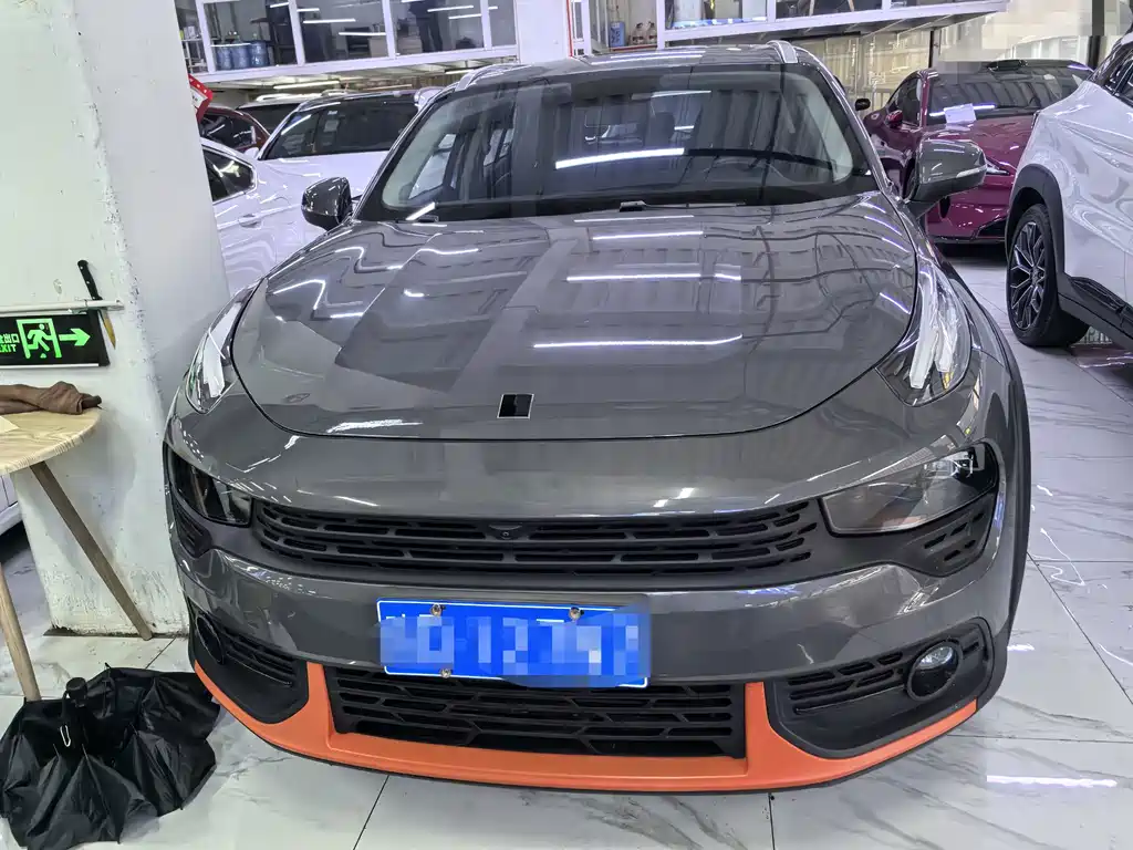 Lynk & Co 02 — миниатюра 2