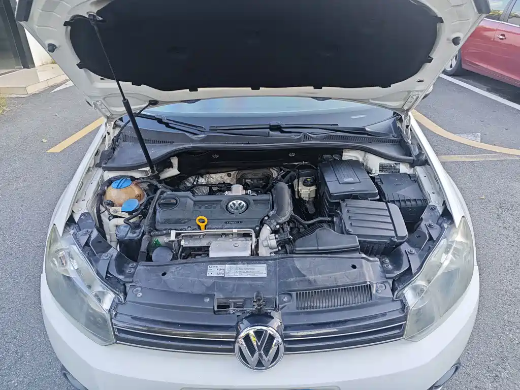 Volkswagen Golf — миниатюра 14