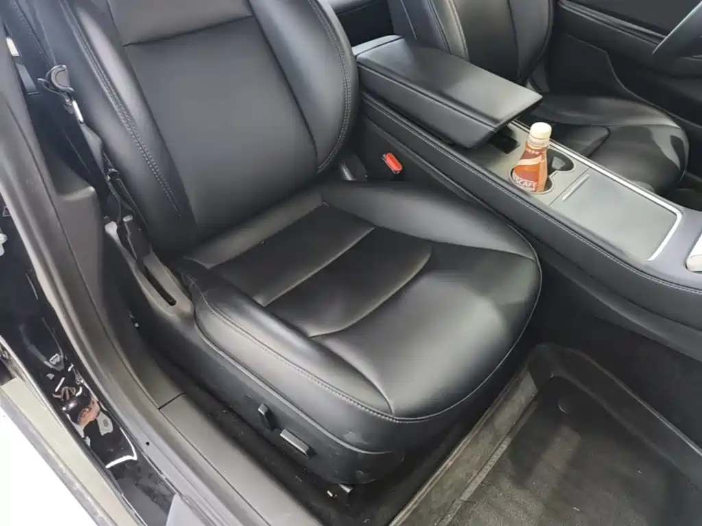 Tesla Model 3 — миниатюра 25
