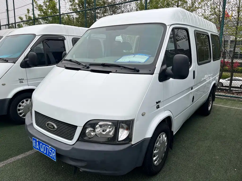 Ford Transit Classic 2015