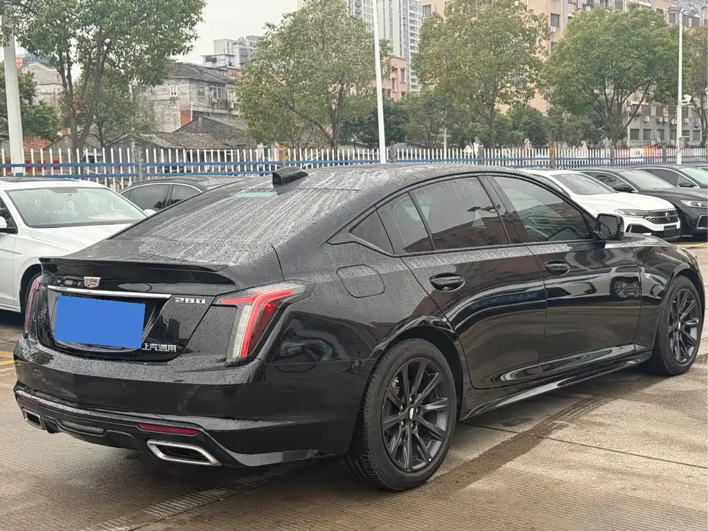 CADILLAC CT5