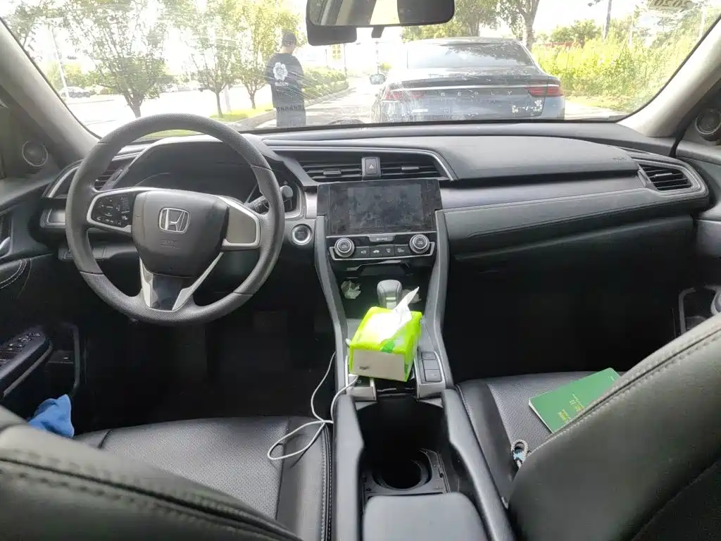 Honda Civic — миниатюра 6
