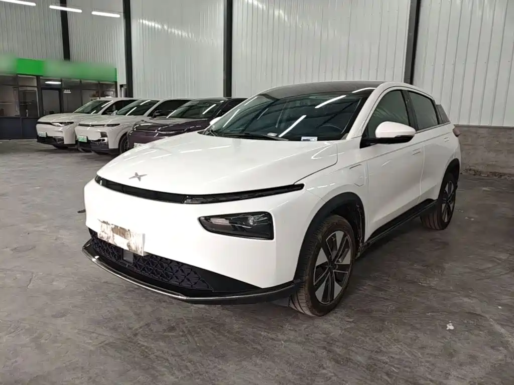 XPeng G3 — миниатюра 2
