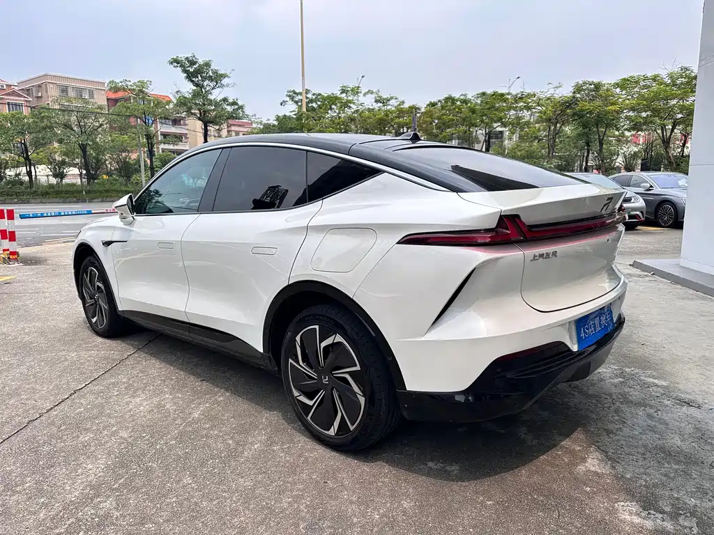 Roewe Feifan R7 — миниатюра 4