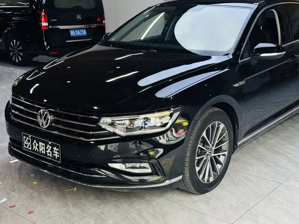 Volkswagen Magotan — миниатюра 4