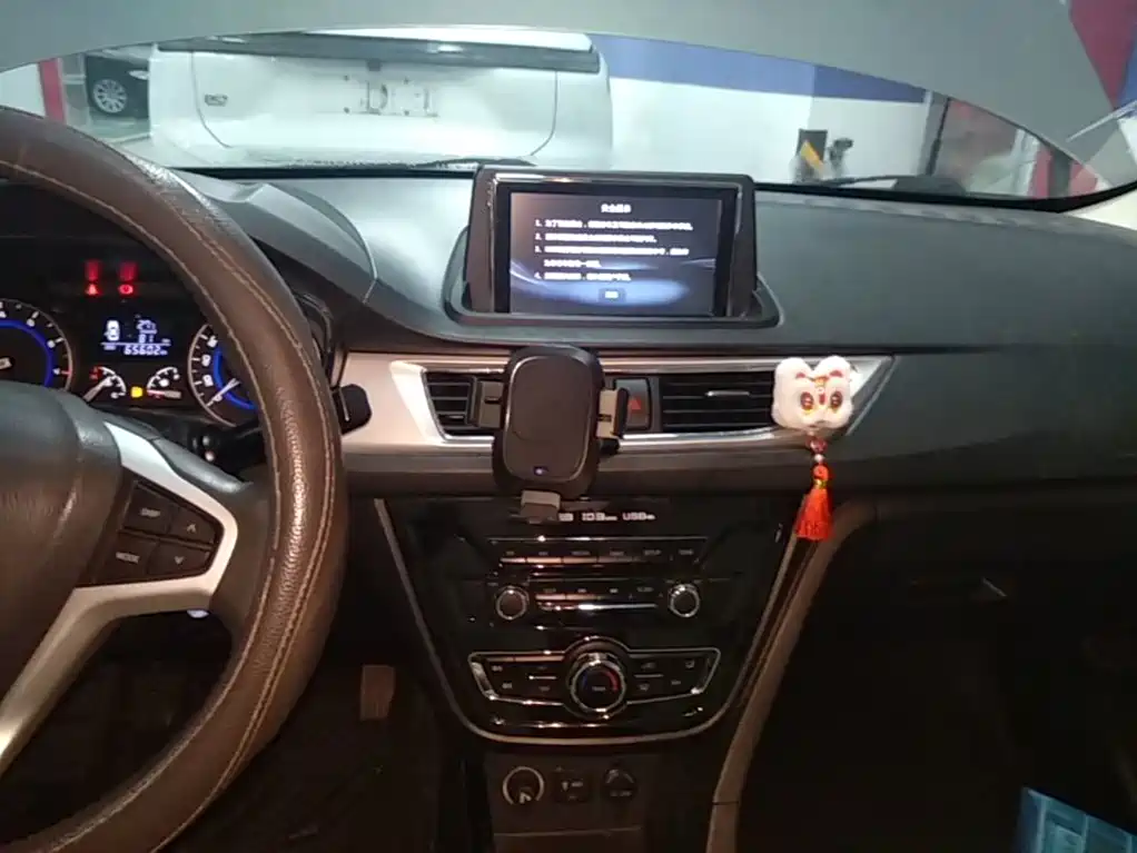 Changan V7 — миниатюра 13