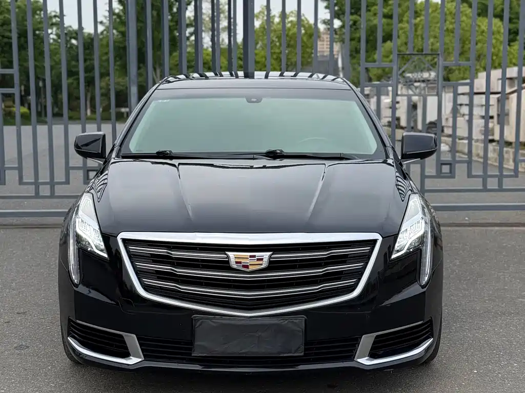 Cadillac XTS — миниатюра 2