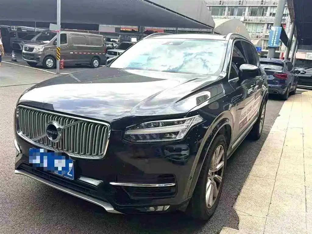 Купить Volvo XC90