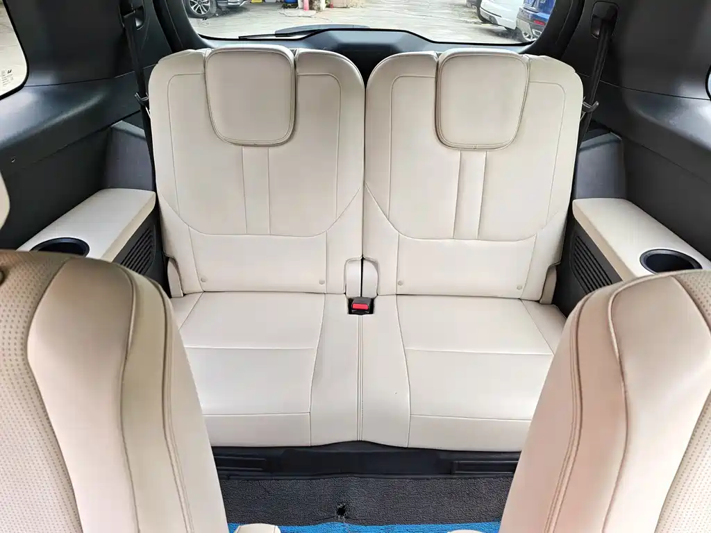 Li Auto Li ONE — миниатюра 10