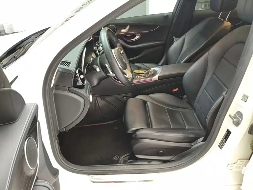 Mercedes-Benz C-Class — миниатюра 15