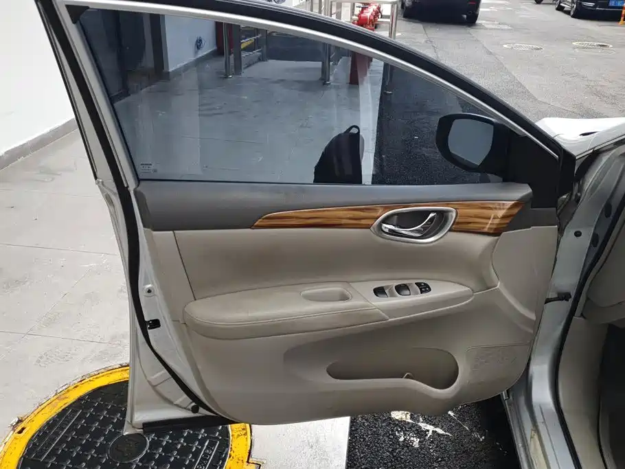 Nissan Sylphy — миниатюра 7