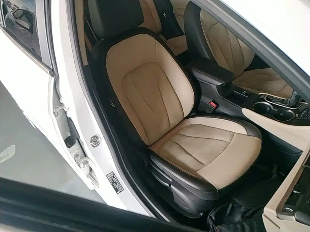 Buick Verano — миниатюра 25
