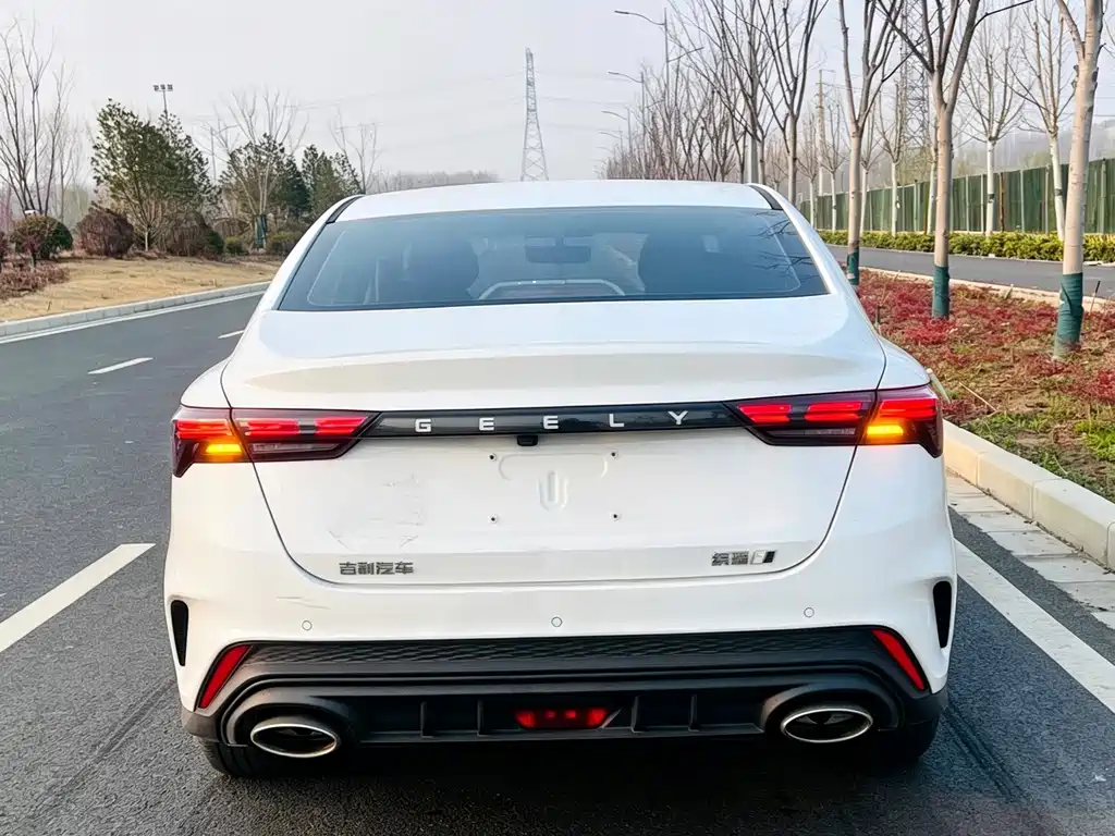 Geely Binrui — миниатюра 10