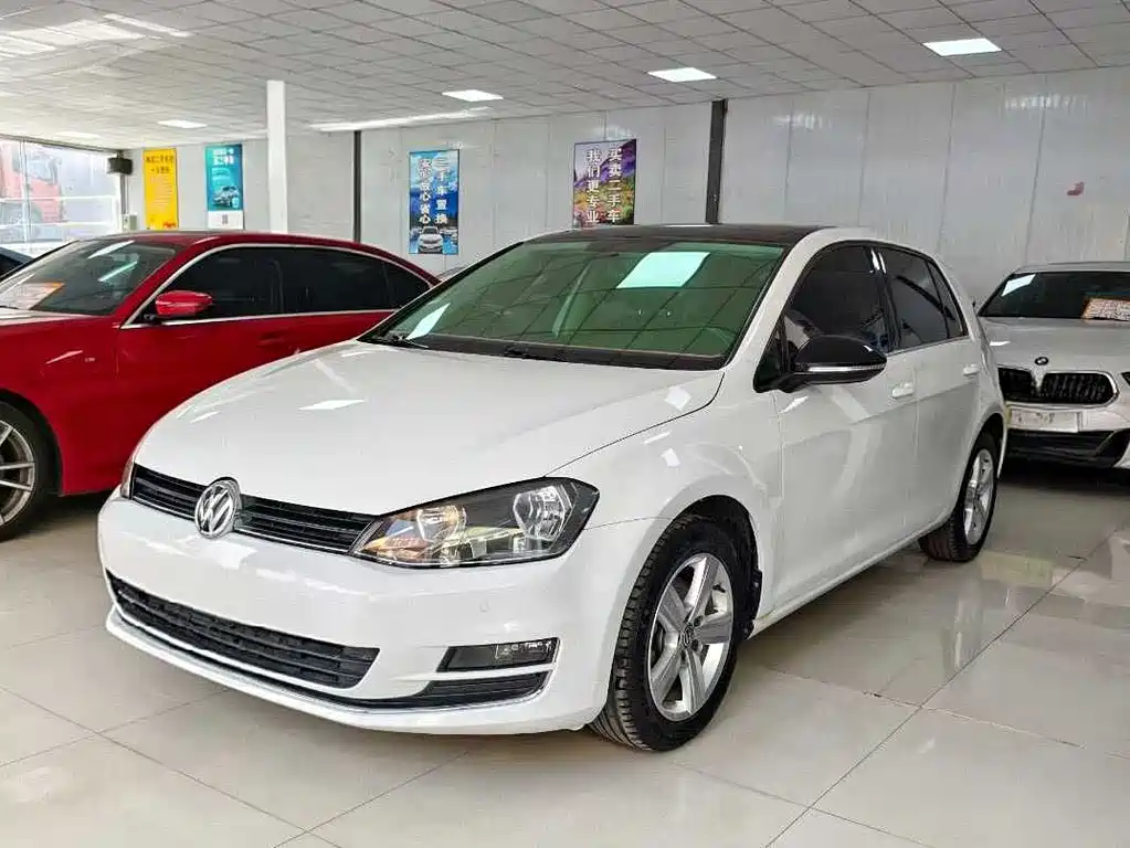 Купить Volkswagen Golf