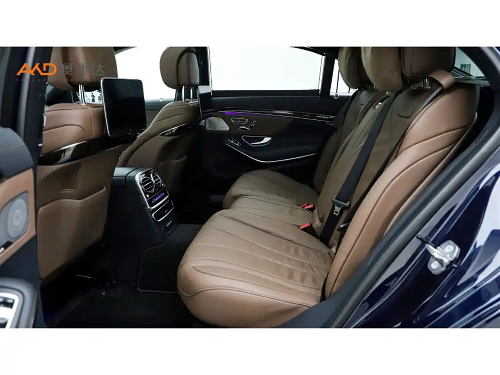 Mercedes-Benz S-Class — миниатюра 7
